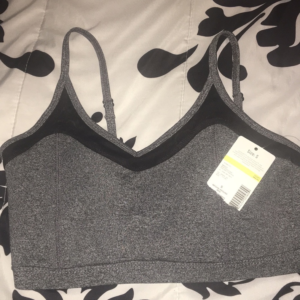 Everlast sports bra